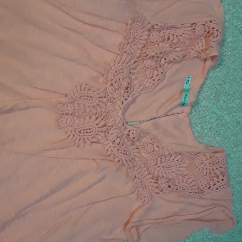 Shirt - Picture 2 of 3